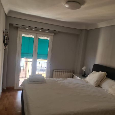 Apartamento Zaragoza Plaza Europa Ngoại thất bức ảnh