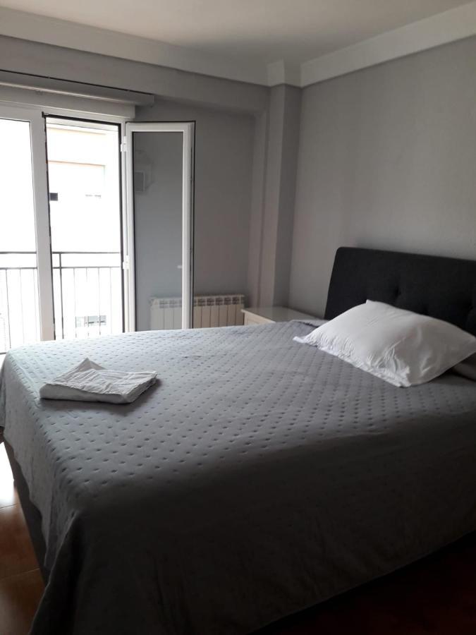 Apartamento Zaragoza Plaza Europa Ngoại thất bức ảnh